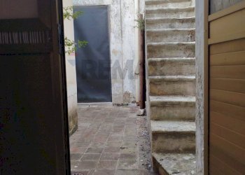 Scale - Casa indipendente Via Vittorio Emanuele III
 
384, Canicattini Bagni - foto 6