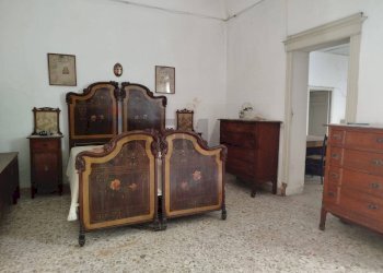 Camera / camera da letto - Casa indipendente Via Vittorio Emanuele III
 
384, Canicattini Bagni - foto 9