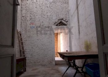 Stanza vuota - Casa indipendente Via Vittorio Emanuele III
 
384, Canicattini Bagni - foto 23