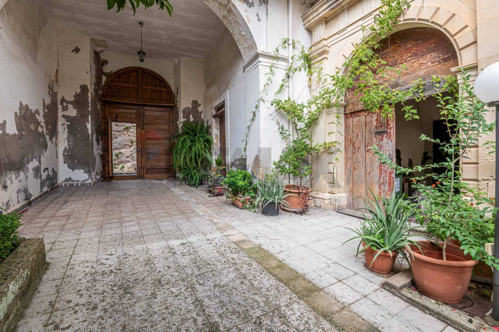 Terrazza - Quadrilocale VIA D'ALBERGO
 
42, Palazzolo Acreide - foto 3