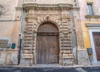 Edificio all\'aperto - Quadrilocale VIA D'ALBERGO
 
42, Palazzolo Acreide - foto 5