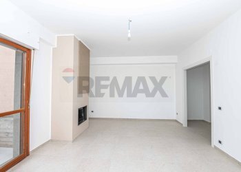 Stanza vuota - Quadrilocale VIA D'ALBERGO
 
42, Palazzolo Acreide - foto 20