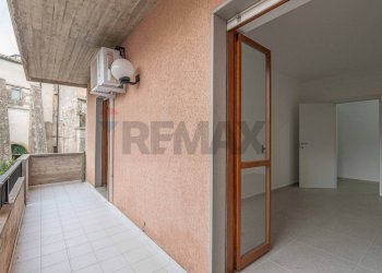 Balcone - Quadrilocale VIA D'ALBERGO
 
42, Palazzolo Acreide - foto 24