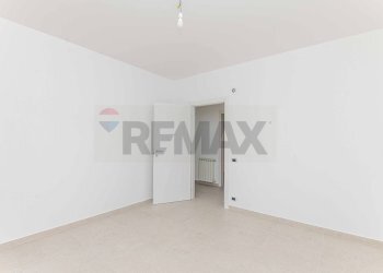 Stanza vuota - Quadrilocale VIA D'ALBERGO
 
42, Palazzolo Acreide - foto 29