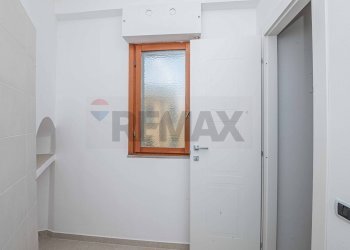 Stanza vuota - Quadrilocale VIA D'ALBERGO
 
42, Palazzolo Acreide - foto 42