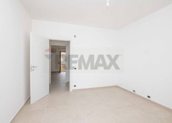 Stanza vuota - Quadrilocale VIA D'ALBERGO
 
42, Palazzolo Acreide - foto 47