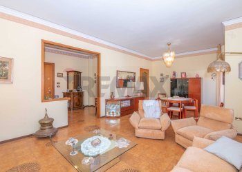 Sala da pranzo - Appartamento viale zeccchino
 
72, Siracusa - foto 3