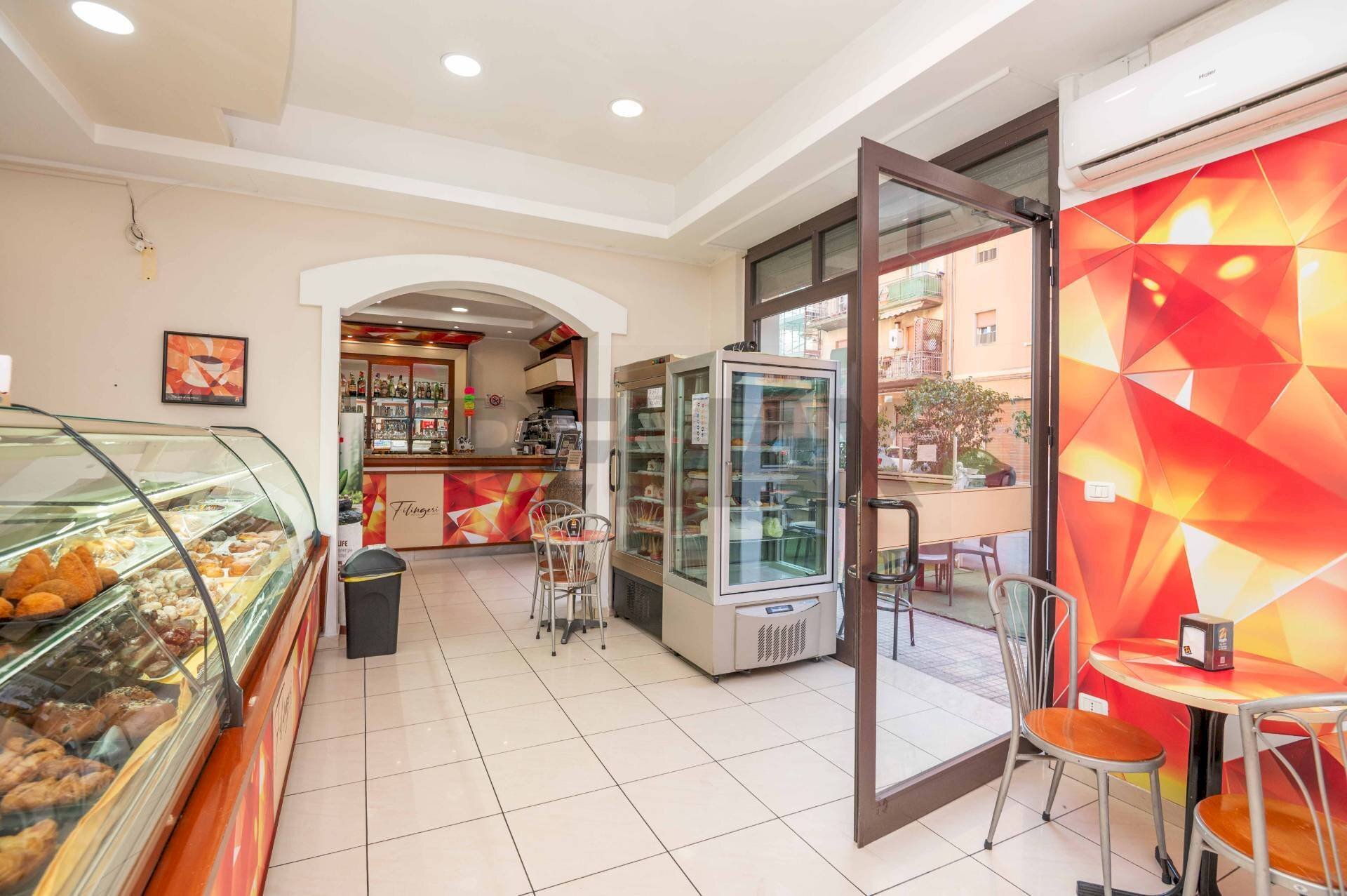 Cucina - Bar Tavola Calda - Fredda Via Rosolini
 
9, Siracusa - foto 3