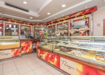 Dispensa di stoccaggio - Bar Tavola Calda - Fredda Via Rosolini
9, Siracusa - foto 2