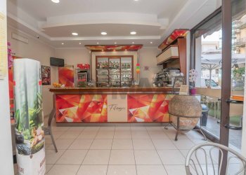 Cucina - Bar Tavola Calda - Fredda Via Rosolini
9, Siracusa - foto 15