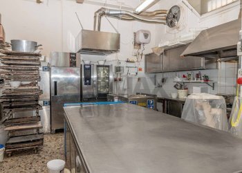 Cucina - Bar Tavola Calda - Fredda Via Rosolini
9, Siracusa - foto 42