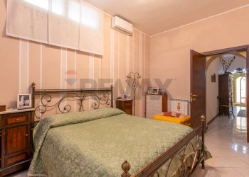 Camera / camera da letto - Casa semi indipendente Via Riviera Dionisio il Grande
 
140, Siracusa - foto 26