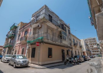 Edificio all\'aperto - Casa semi indipendente Via Gorizia
 
49/a, Siracusa - foto 22