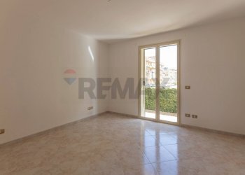 Camera Matrimoniale - Appartamento Viale Pietro Nenni
 
68, Floridia - foto 16