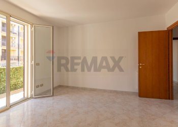 Camera Matrimoniale - Appartamento Viale Pietro Nenni
 
68, Floridia - foto 17