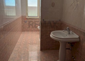 Bagno - Appartamento Viale Pietro Nenni
 
68, Floridia - foto 19