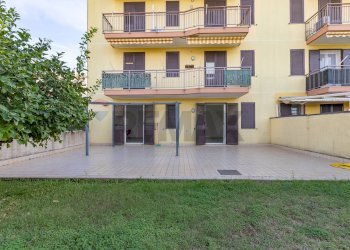 Edificio all\'aperto - Appartamento Viale Pietro Nenni
 
68, Floridia - foto 33