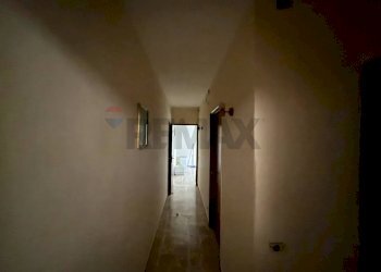 Hall / corridoio - Casa semi indipendente Via Garibaldi
 
89, Floridia - foto 10