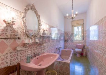 Bagno - Independent house Via Sabauda
 
58-60, Buccheri - photo 13