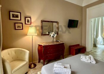 Camera / camera da letto - Bilocale VIA DEI TINTORI
 
32, Siracusa - foto 2