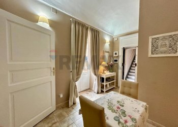 Sala da pranzo - Bilocale VIA DEI TINTORI
 
32, Siracusa - foto 8