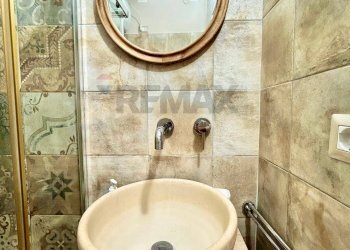 Dettagli - Bilocale VIA DEI TINTORI
 
32, Siracusa - foto 16