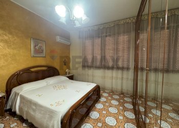 Camera / camera da letto - Casa indipendente VIA TORINO
 
243, Pachino - foto 14