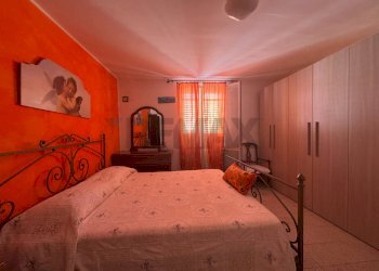 Camera / camera da letto - Casa indipendente VIA TORINO
 
243, Pachino - foto 31