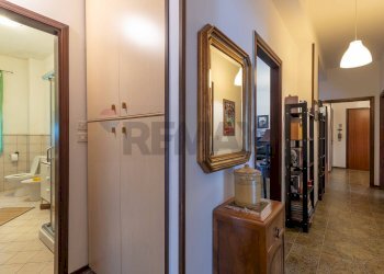 Hall / corridoio - Apartment via francesco accolla
46, Siracusa - photo 20
