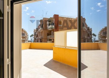 Terrazza - Appartamento via francesco accolla
 
46, Siracusa - foto 6