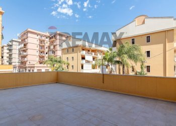 Terrazza - Appartamento via francesco accolla
 
46, Siracusa - foto 17