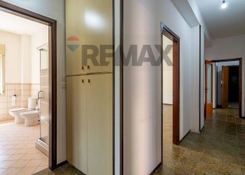 Hall / corridoio - Appartamento via francesco accolla
 
46, Siracusa - foto 33