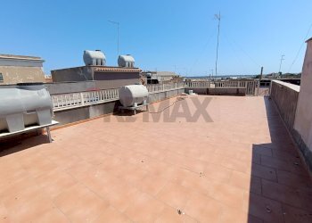 Terrazza - Casa indipendente Via Cesare Battisti
 
2, Pachino - foto 20