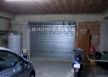 Parcheggio - Box via Leonida Bissolati, Solarino - foto 2