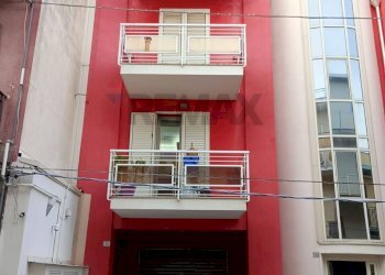 Edificio all\'aperto - Box via Leonida Bissolati, Solarino - foto 5