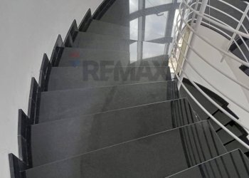 Scale - Appartamento via Leonida Bissolati
 
74, Solarino - foto 22