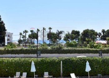 Piscina - Hotel Siracusa - photo 13