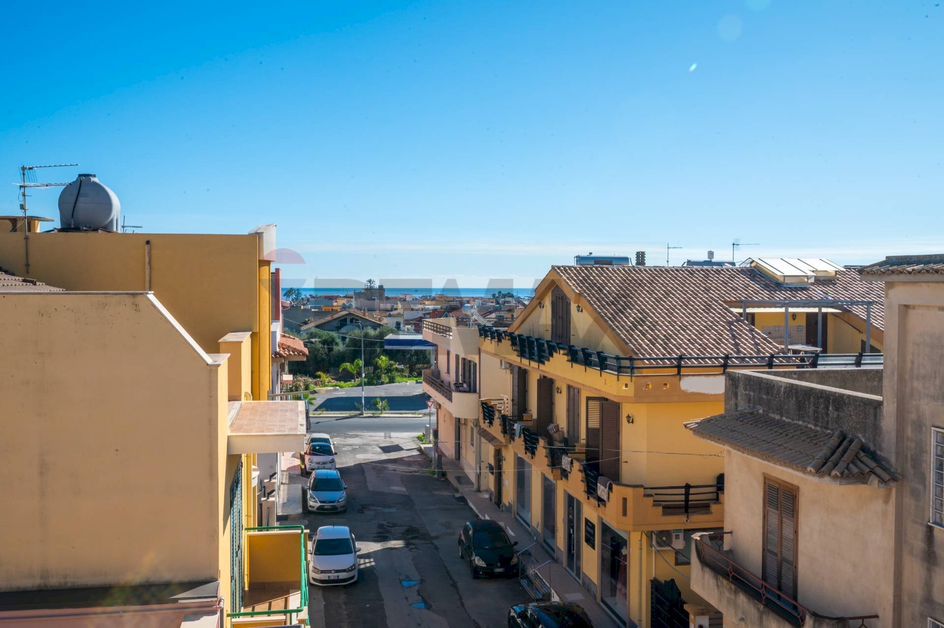 Edificio all\'aperto - Villa a Schiera Via Don Lorenzo Milani
 
25, Avola - foto 2