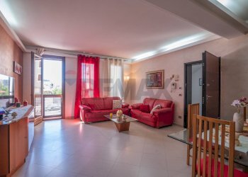 Sala da pranzo - Villa a Schiera Via Don Lorenzo Milani
 
25, Avola - foto 3