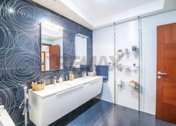 Bagno - Villa a Schiera Via Don Lorenzo Milani
 
25, Avola - foto 15