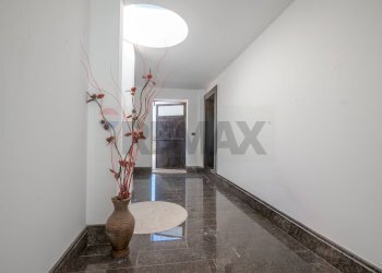 Hall / corridoio - Villa a Schiera Via Don Lorenzo Milani
 
25, Avola - foto 45