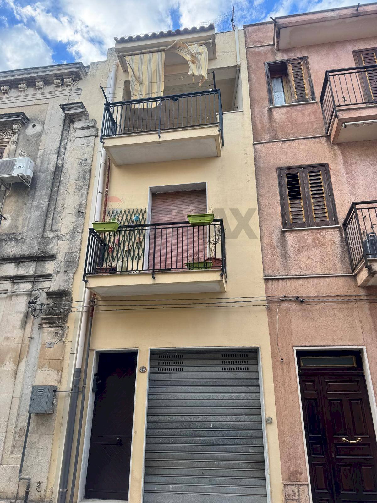 Facciata - Independent house Via G. Mazzini
 
12, Melilli - photo 2