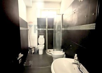 Bagno - Independent house Via G. Mazzini
 
12, Melilli - photo 7