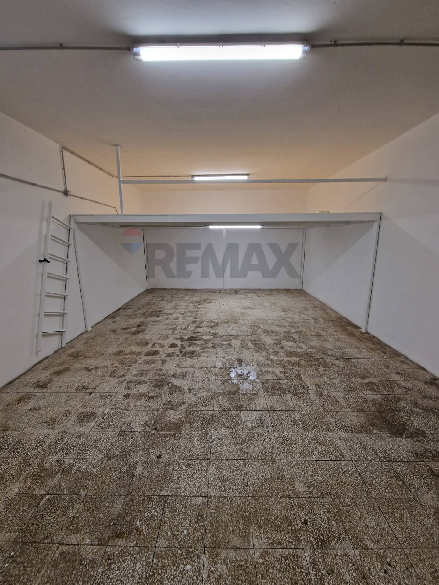 Parcheggio - Box Viale Epipoli
 
17, Siracusa - foto 1