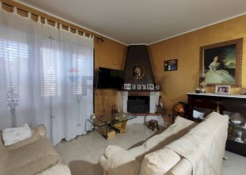 Soggiorno - Appartamento Via Mariano Pinnone
 
148, Floridia - foto 5