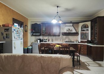 Cucina - Appartamento Via Mariano Pinnone
 
148, Floridia - foto 7