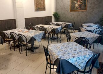 Sala da pranzo - Negozio Via Mariano Pinnone
148, Floridia - foto 4