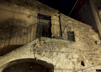 Casa all\'aperto - Casa semi indipendente via Calvario
 
3, Modica - foto 1