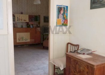 Hall / corridoio - Independent house Via Tartaglia
 
19, Sortino - photo 7