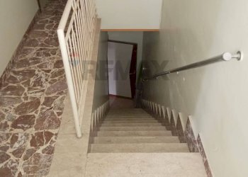 Scale - Independent house Via Tartaglia
 
19, Sortino - photo 14